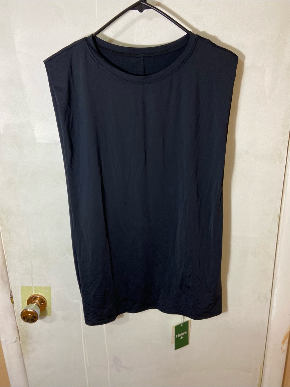 HALARA Black Sleeveless Tank Top